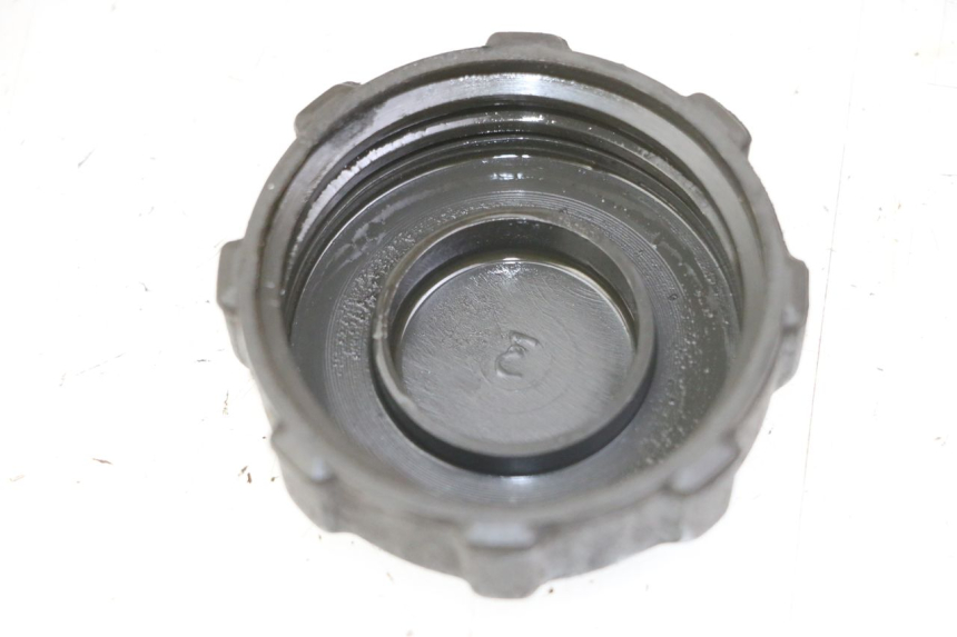 photo de TAPPO SERBATOIO PIAGGIO VESPA GRANTURISMO 200 (2004 - 2005)