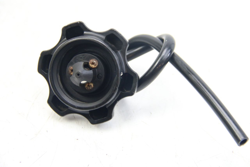 photo de TAPPO SERBATOIO CARBURANTE YAMAHA PW 80 (1983 - 2014)