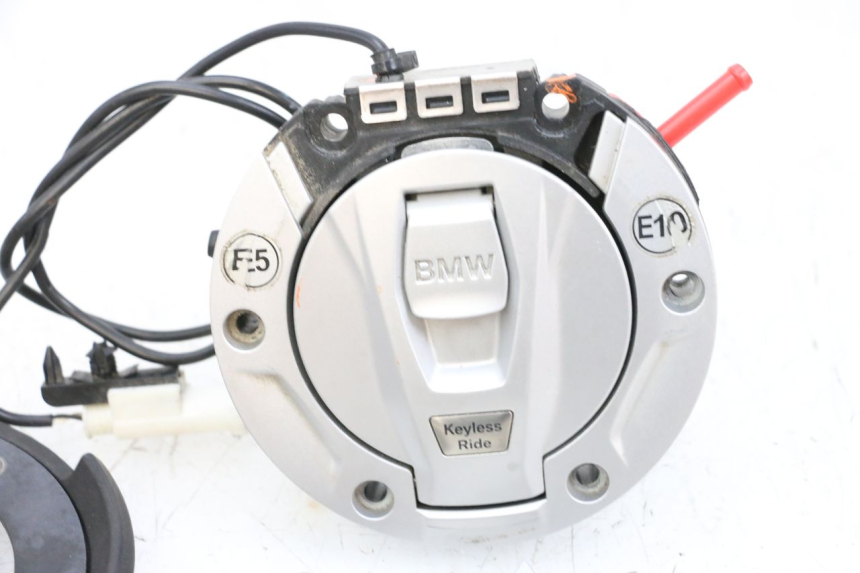 photo de TAPPO SERBATOIO BMW R GS 1250 (2021 - 2024) - Altra vista dell'articolo