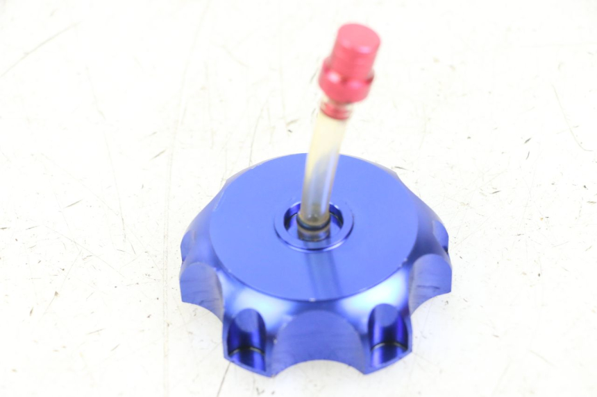 photo de TAPPO SERBATOIO CARBURANTE APOLLO RFZ 125