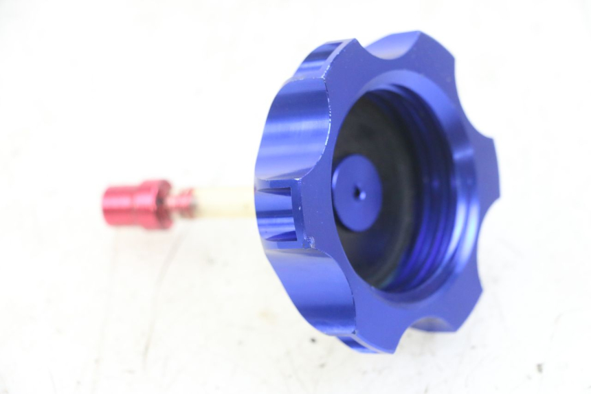 photo de TAPPO SERBATOIO CARBURANTE APOLLO RFZ 125