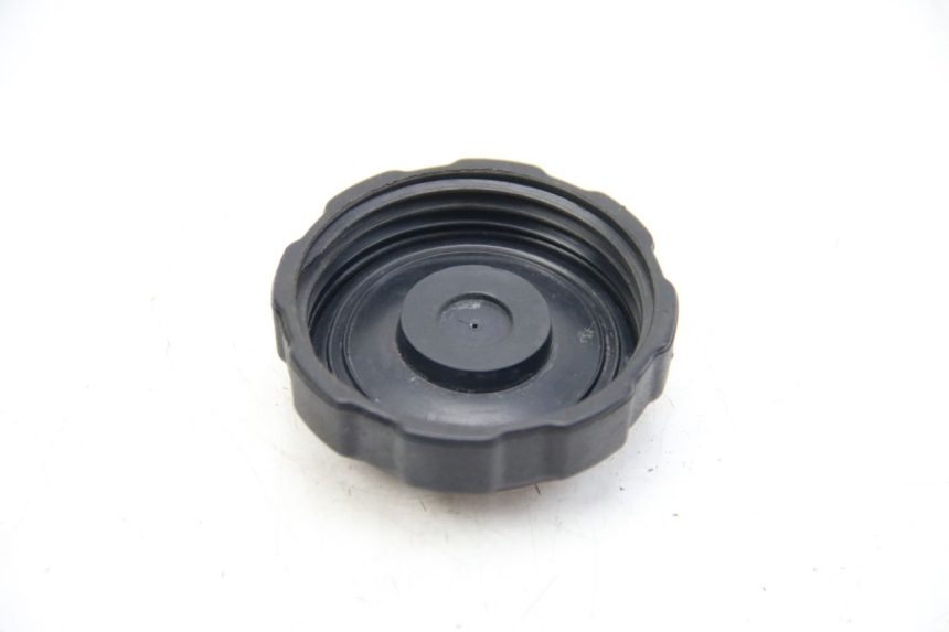 photo de TAPPO SERBATOIO PEUGEOT SATELIS COMPRESSOR K15 125 (2006 - 2009)