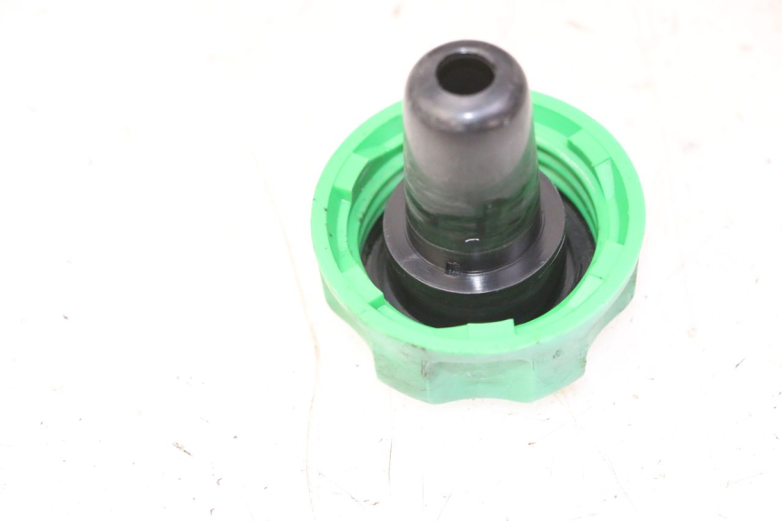 photo de TAPPO SERBATOIO DERBI SENDA SM DRD 50 (2008 - 2013)