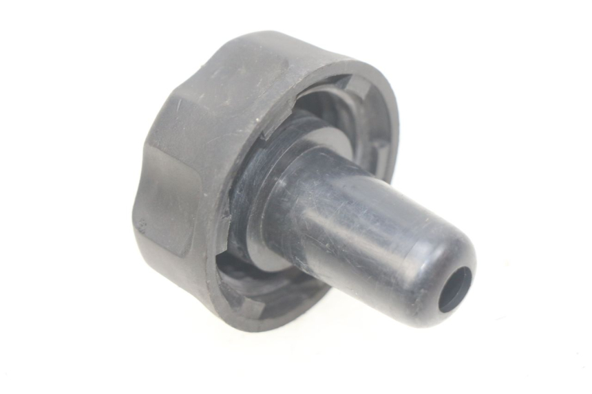 photo de TAPPO SERBATOIO CARBURANTE YAMAHA SLIDER NAKED 50 (2004 - 2018)