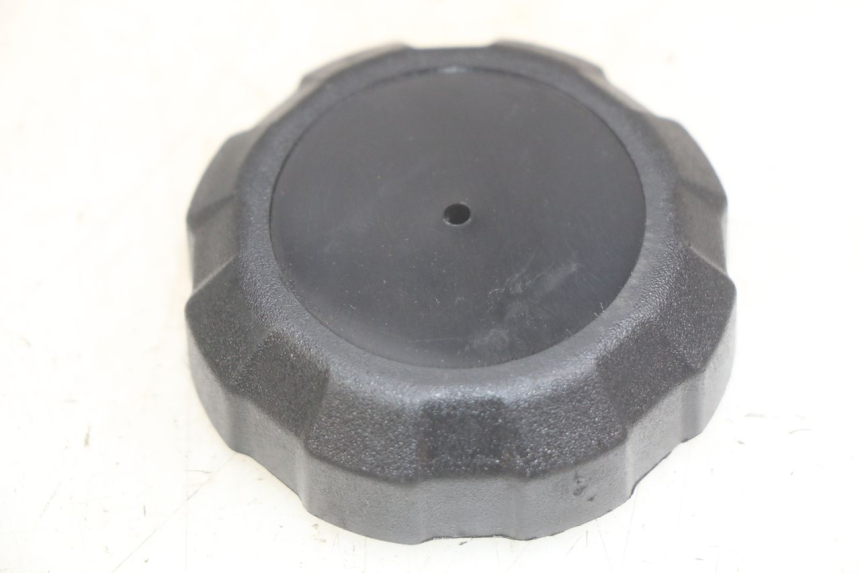 photo de TAPPO SERBATOIO CARBURANTE PEUGEOT SPEEDFIGHT LC 50 (1996 - 2002)