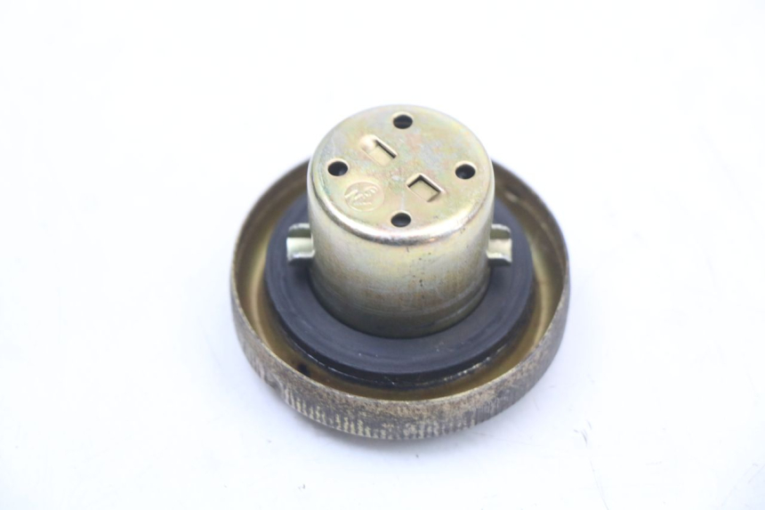 photo de TAPPO SERBATOIO CARBURANTE SYM ORBIT 50 (2008 - 2010)