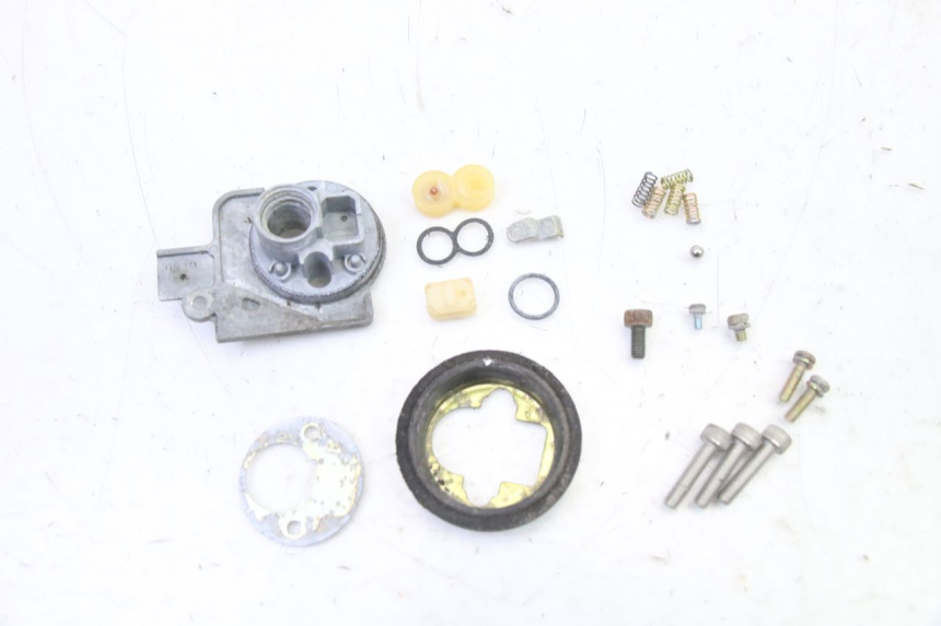 photo de TAPPO SERBATOIO YAMAHA TDR DELTABOX 125 (1993 - 2003)