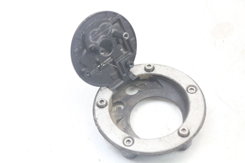 photo de TAPPO SERBATOIO CARBURANTE TRIUMPH SPEED TRIPLE T301 900 (1994 - 1996)