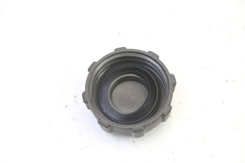 photo de TAPPO SERBATOIO CARBURANTE PIAGGIO X9 EVOLUTION 125 (2003 - 2007)