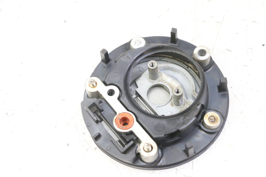 photo de TAPPO SERBATOIO YAMAHA XJ6 ABS 600 (2008 - 2016)