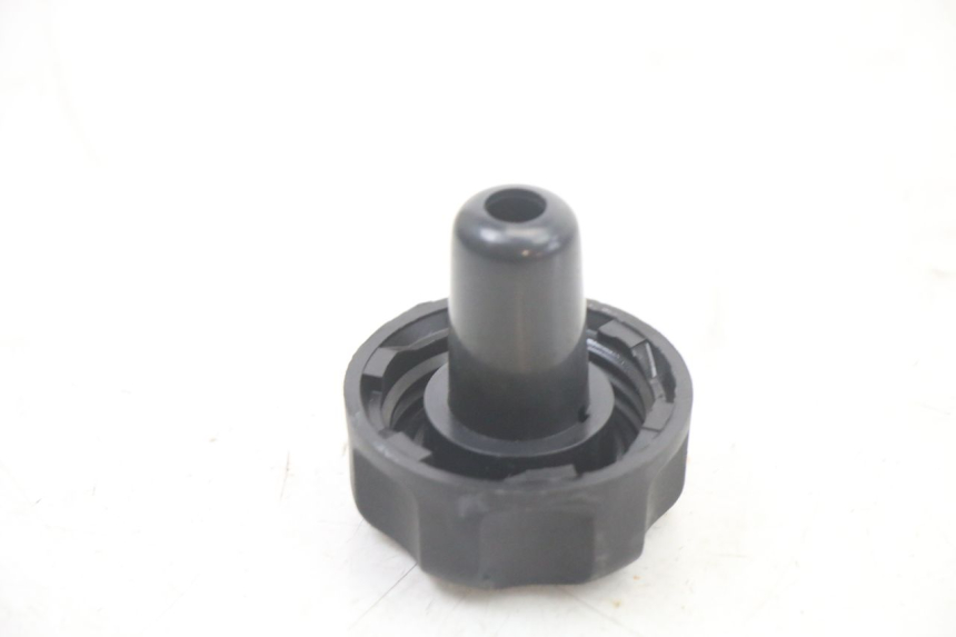 photo de TAPPO SERBATOIO CARBURANTE YAMAHA NEOS NEO'S 4T 50 (2008 - 2016)
