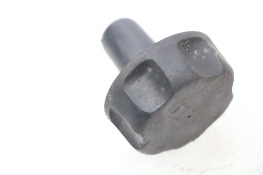 photo de TAPPO SERBATOIO CARBURANTE YAMAHA SLIDER NAKED 50 (2004 - 2018)