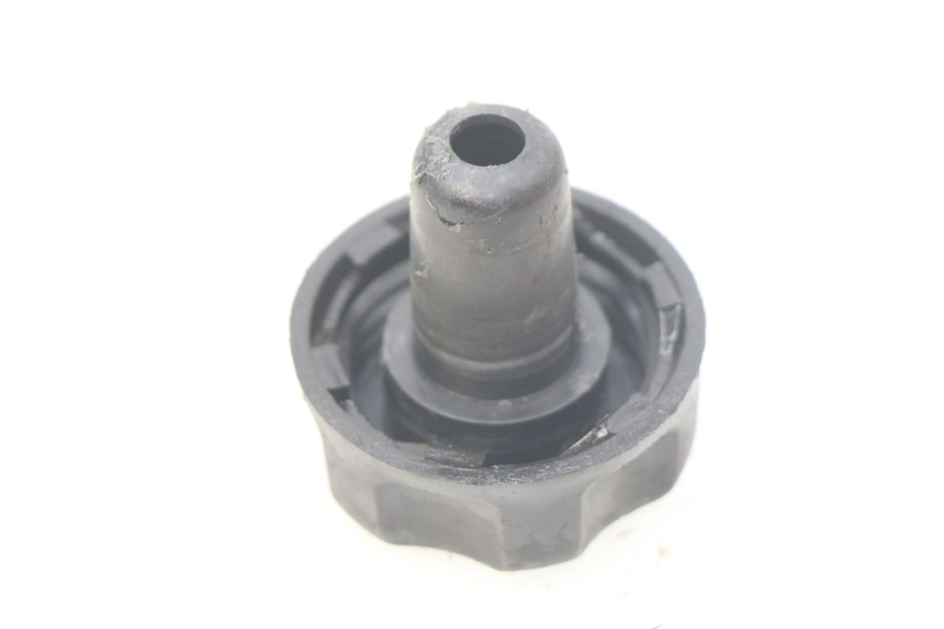 photo de TAPPO SERBATOIO CARBURANTE YAMAHA SLIDER NAKED 50 (2004 - 2018)