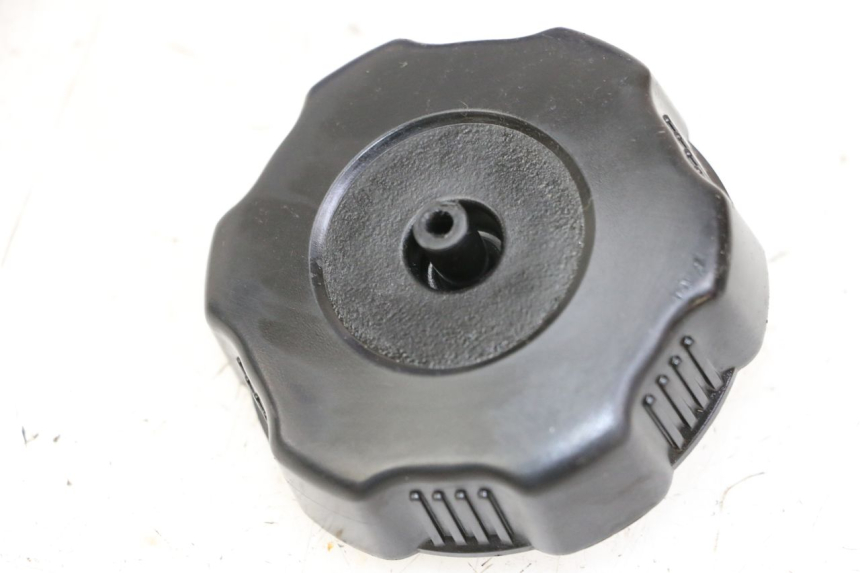 photo de TAPPO SERBATOIO CARBURANTE YAMAHA TTR 125 (2000 - 2020)