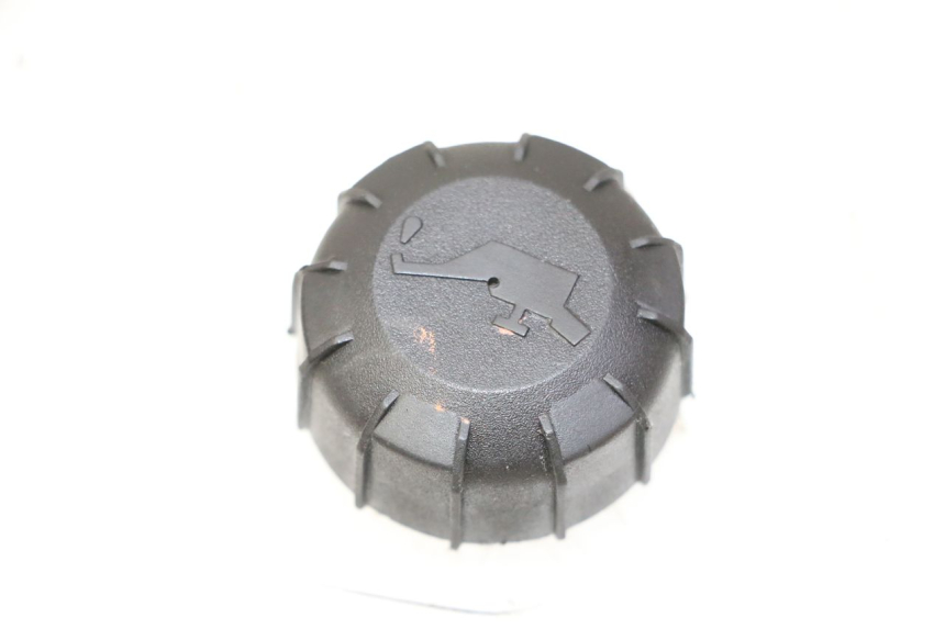 photo de TAPPO SERBATOIO OLIO PEUGEOT CITYSTAR 50 (2013 - 2017)