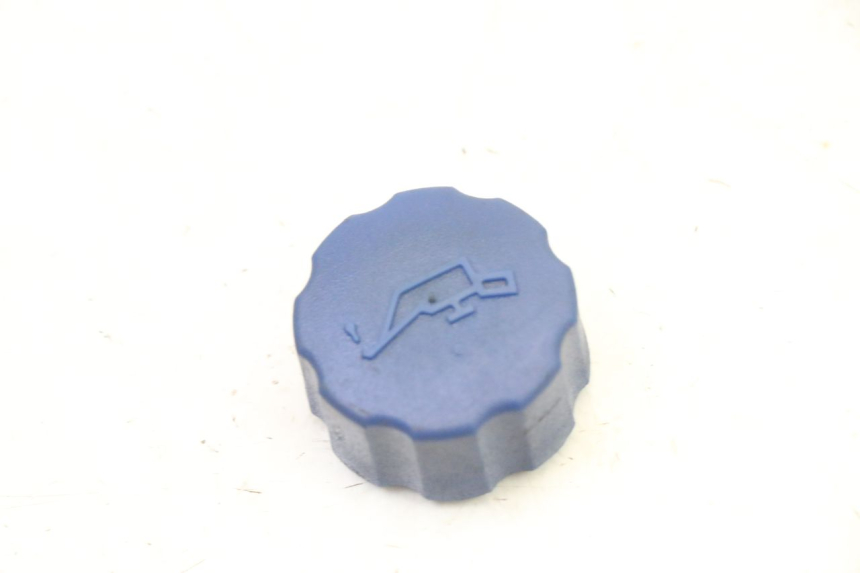 photo de TAPPO SERBATOIO OLIO PEUGEOT ELYSEO 125 (1999 - 2004)