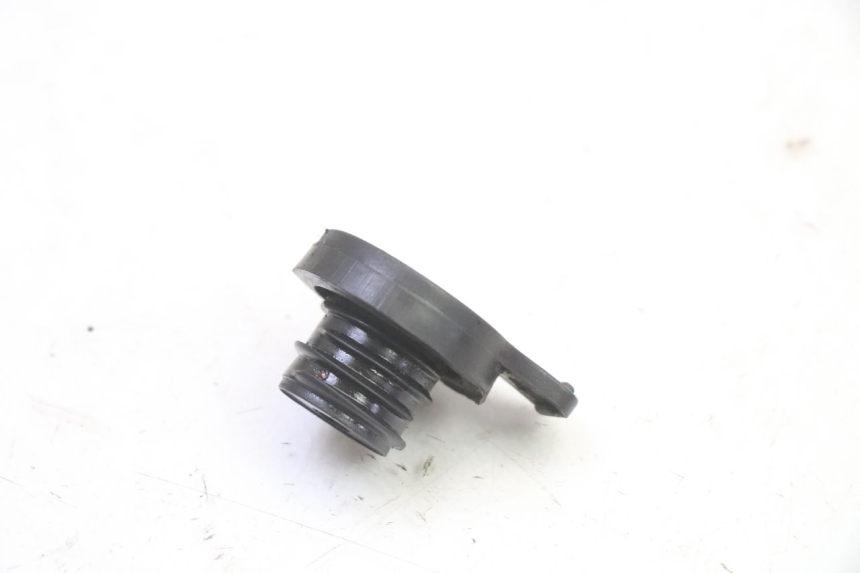 photo de TAPPO SERBATOIO OLIO APRILIA ETX 125 (1998 - 2002)