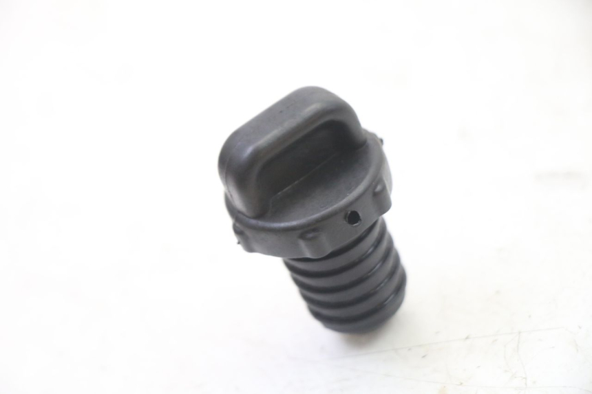 photo de TAPPO SERBATOIO OLIO PEUGEOT KISBEE 2T 50 (2018 - 2022)