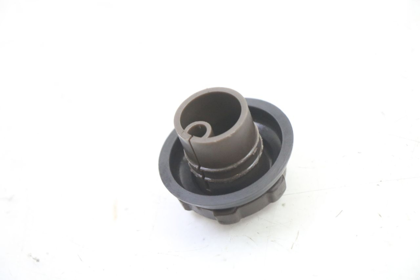 photo de TAPPO SERBATOIO OLIO PIAGGIO NRG POWER PUREJET 50 (2018 - 2021)