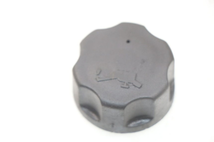photo de TAPPO SERBATOIO OLIO PEUGEOT LUDIX 50 (2008 - 2017)