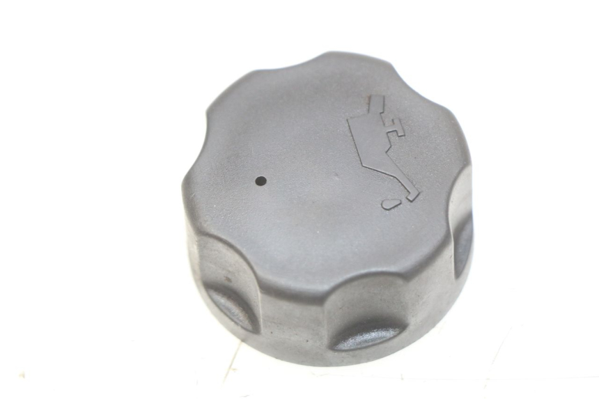 photo de TAPPO SERBATOIO OLIO PEUGEOT LUDIX 50 (2005 - 2007)