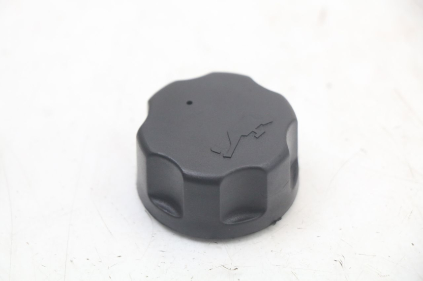 photo de TAPPO SERBATOIO OLIO PEUGEOT LUDIX 50 (2005 - 2007)