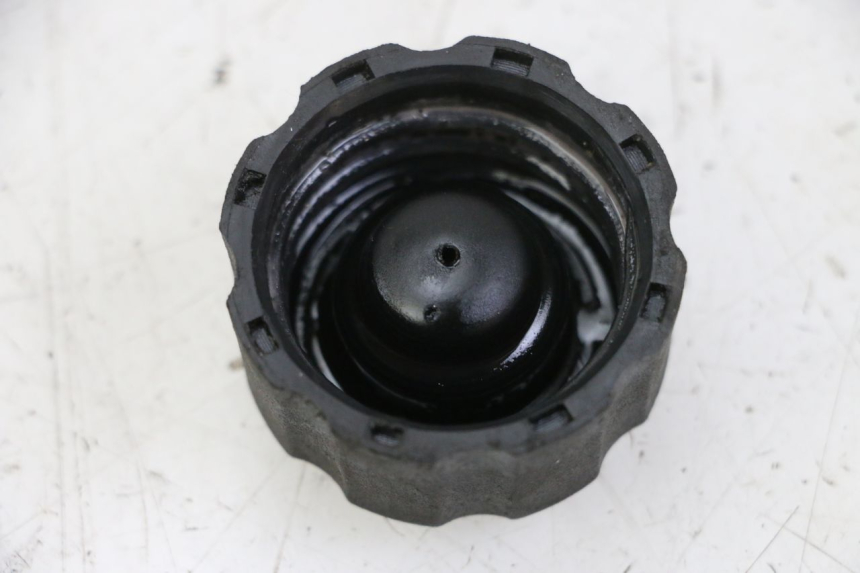 photo de TAPPO SERBATOIO OLIO PEUGEOT TKR TREKKER FURIOUS 50 (2005 - 2014)
