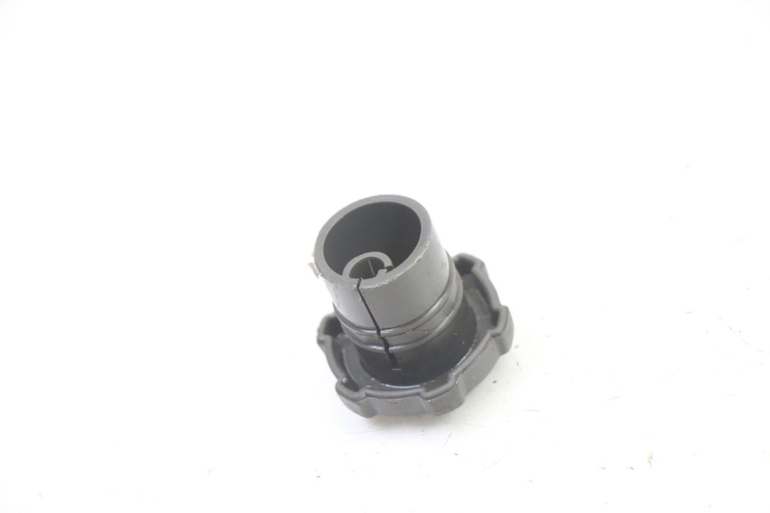photo de TAPPO SERBATOIO OLIO GILERA RUNNER SP 50 (2006 - 2008)