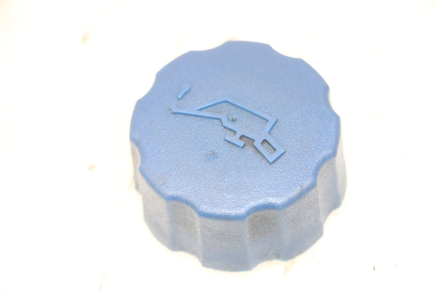 photo de TAPPO SERBATOIO OLIO PEUGEOT SATELIS COMPRESSOR K15 125 (2006 - 2009)