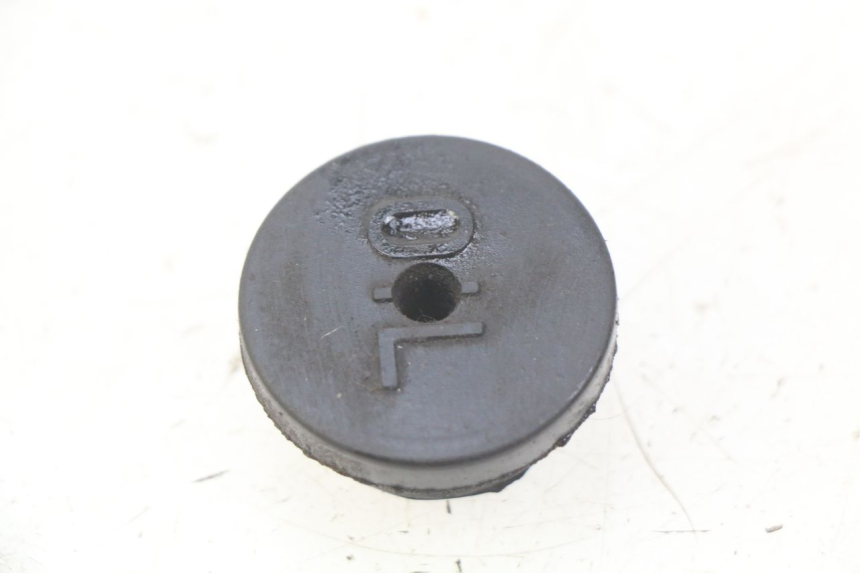 photo de TAPPO SERBATOIO OLIO SUZUKI CP 80 (1985 - 1996)