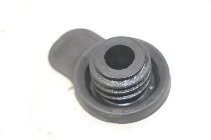 photo de TAPPO SERBATOIO OLIO YAMAHA TDR DELTABOX 125 (1993 - 2003)