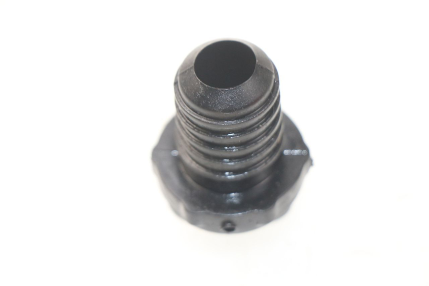 photo de TAPPO SERBATOIO OLIO PEUGEOT VIVACITY NEW 2T 50 (2008 - 2017)