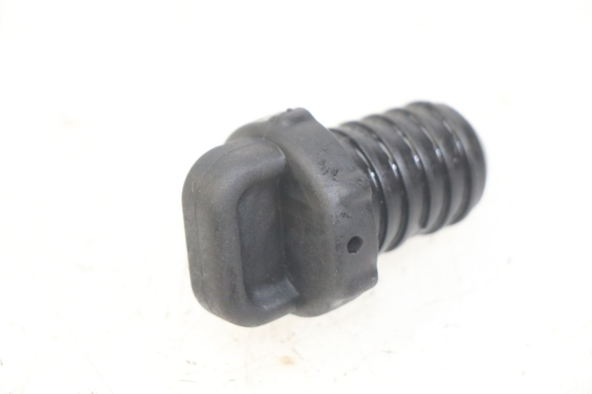 photo de TAPPO SERBATOIO OLIO PEUGEOT VIVACITY NEW 2T 50 (2008 - 2017)