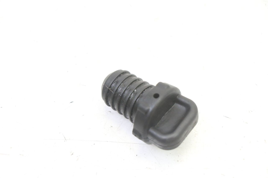 photo de TAPPO SERBATOIO OLIO PEUGEOT VIVACITY NEW 2T 50 (2008 - 2017)