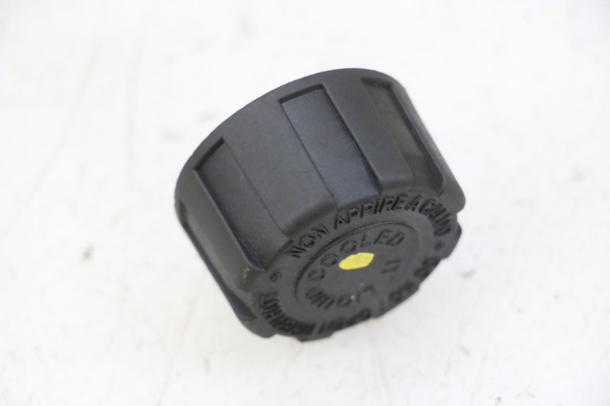 photo de VASO ESPANSIONE TAPPO PIAGGIO MP3 HPE 310 (2024 - 2025)