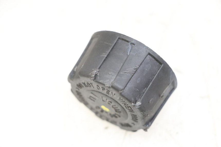photo de VASO ESPANSIONE TAPPO PIAGGIO MP3 500 (2014 - 2016)