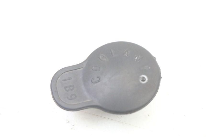photo de TAPPO VASO ESPANSIONE YAMAHA X-MAX XMAX 125 (2010 - 2014)