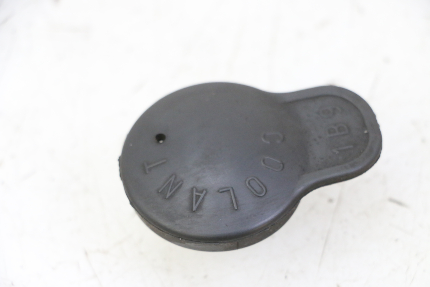 photo de TAPPO VASO ESPANSIONE YAMAHA X-MAX XMAX 250 (2006 - 2009)