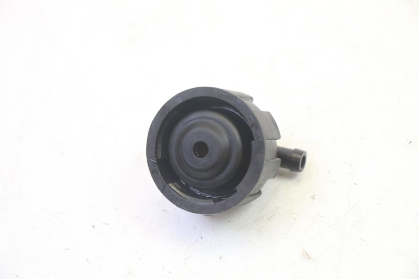 photo de TAPPO VASO ESPANSIONE YAMAHA YP MAJESTY 125 (2007 - 2010)