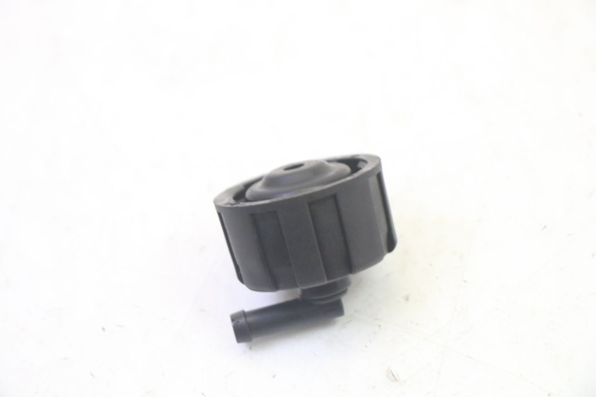 photo de TAPPO VASO ESPANSIONE YAMAHA YP MAJESTY 125 (2007 - 2010)