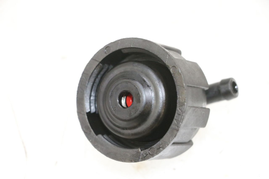 photo de TAPPO VASO ESPANSIONE YAMAHA YP MAJESTY 125 (2002 - 2006) - Dettaglio del componente