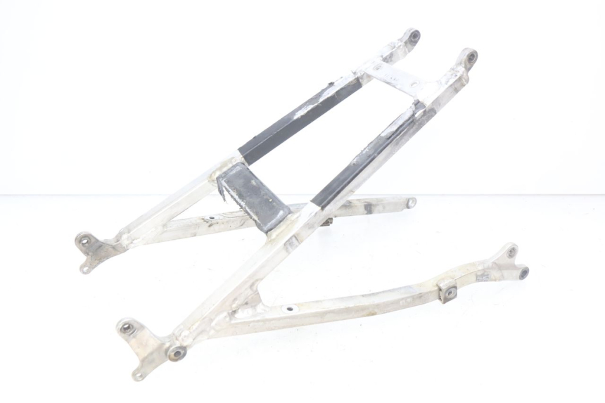photo de BOUCLE TELAIO POSTERIORE HONDA CRF CR-F 450 (2005 - 2008)