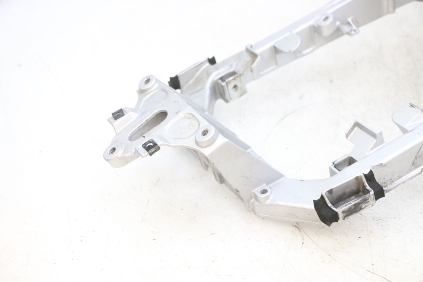 photo de BOUCLE TELAIO POSTERIORE YAMAHA FJR ABS 1300 (2006 - 2012) - Ricambio usato controllato