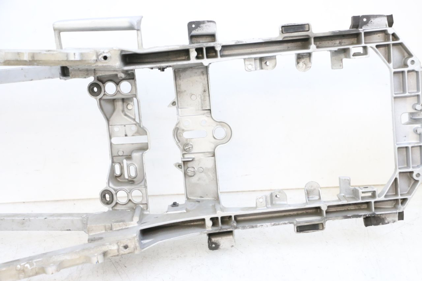 photo de BOUCLE TELAIO POSTERIORE YAMAHA FJR ABS 1300 (2006 - 2012) - Altra angolazione