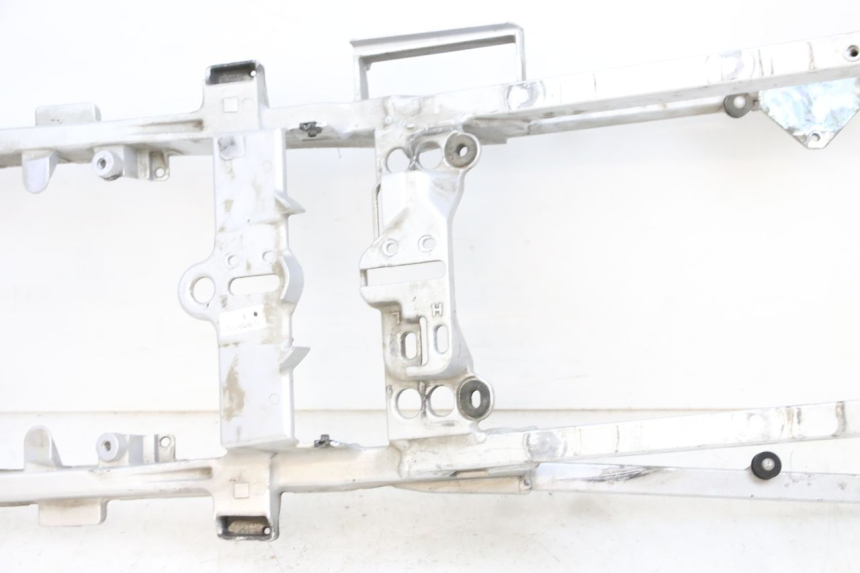 photo de BOUCLE TELAIO POSTERIORE YAMAHA FJR ABS 1300 (2006 - 2012) - Marcature e riferimenti originali