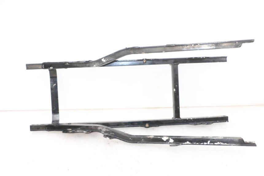 photo de TELAIETTO POSTERIORE KAWASAKI GPX R WARBIRD 600 (1988 - 1993) - Dettaglio del componente