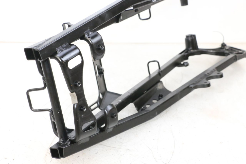 photo de TELAIETTO POSTERIORE SUZUKI GSXR GSX-R 1000 (2003 - 2004) - Dettaglio del componente