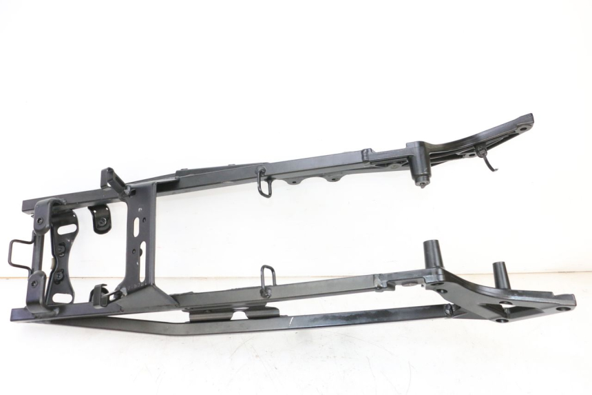 photo de TELAIETTO POSTERIORE SUZUKI GSXR GSX-R 1000 (2003 - 2004) - Primo piano tecnico