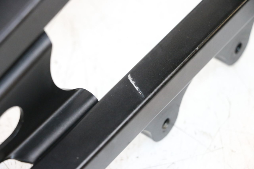 photo de TELAIETTO POSTERIORE SUZUKI GSXR GSX-R 1000 (2003 - 2004) - Dettagli dei punti di fissaggio