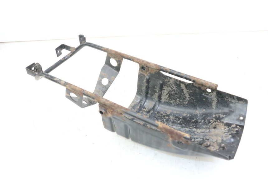 photo de TELAIETTO POSTERIORE SUZUKI GZ MARAUDER 125 (1998 - 2004)